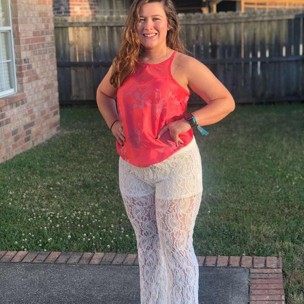 White lace pants